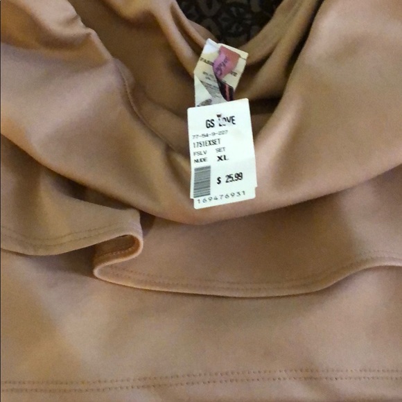 2 piece outfit - Picture 4 of 6